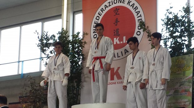Karate. La Seinshinkan conquista quattro ori a Montecatini (26 marzo 2017)