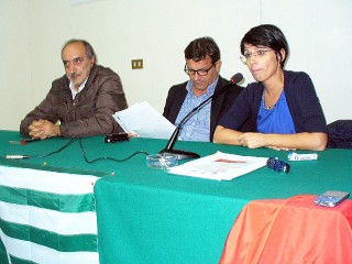 I segretari provinciali di Cisl, Uil e Cgil: Petrillo, Bosco e Galdiero