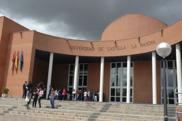 Universidad Castilla La Macha
