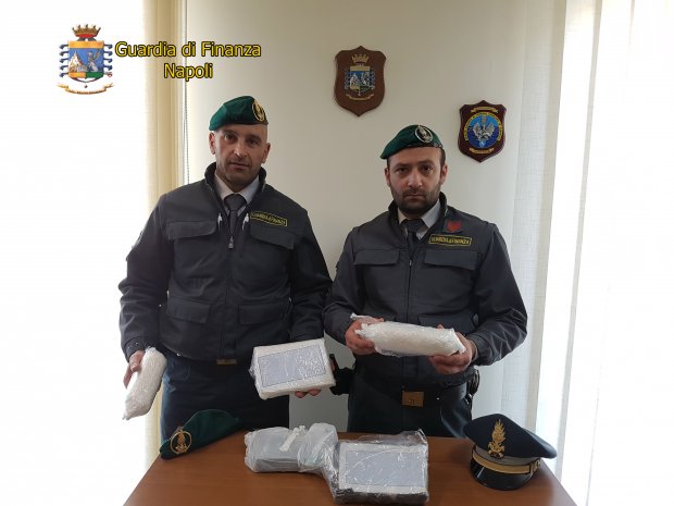 Guardia di Finanza di Napoli. Cocaina sequestrata a Giugliano in Campania