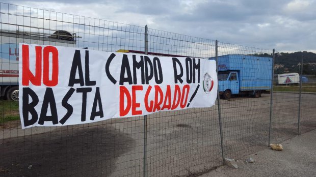 CasaPound campo rom