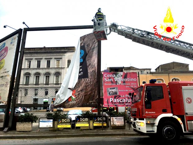 Vigili del Fuoco - intervento piazza Duomo