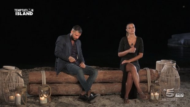 Temptation Island - L'incontro tra Flavio e Roberta