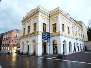 Benevento - Il Teatro Comunale Vittorio Emmanuele