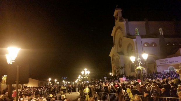 Pietrelcina. Fiaccolata in onore di San Pio