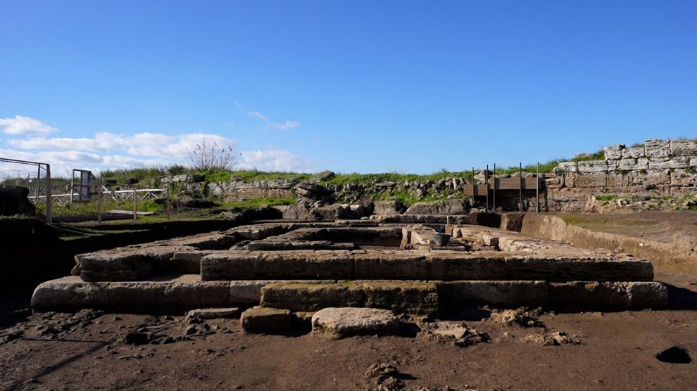 PAESTUM (SALERNO) TEMPLI DORICI NEL PARCO ARCHEOLOGICO