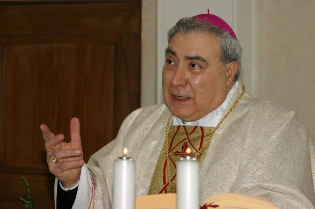 Arcivescovo mons. Andrea Mugione