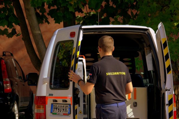 Ambulanza (foto di archivio)