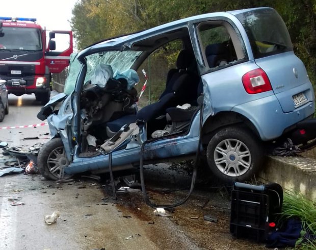 Benevento. Incidente sulla Tangenziale Ovest, coinvolta donna incinta