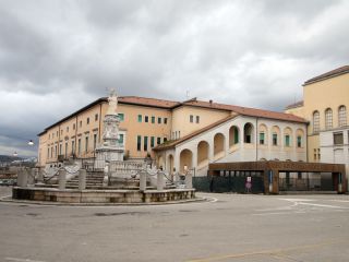 Benevento - Piazza Orsini
