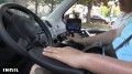 Non puo' usare gambe e braccio, ma torna alla guida: il miracolo del veicolo Inail align=
